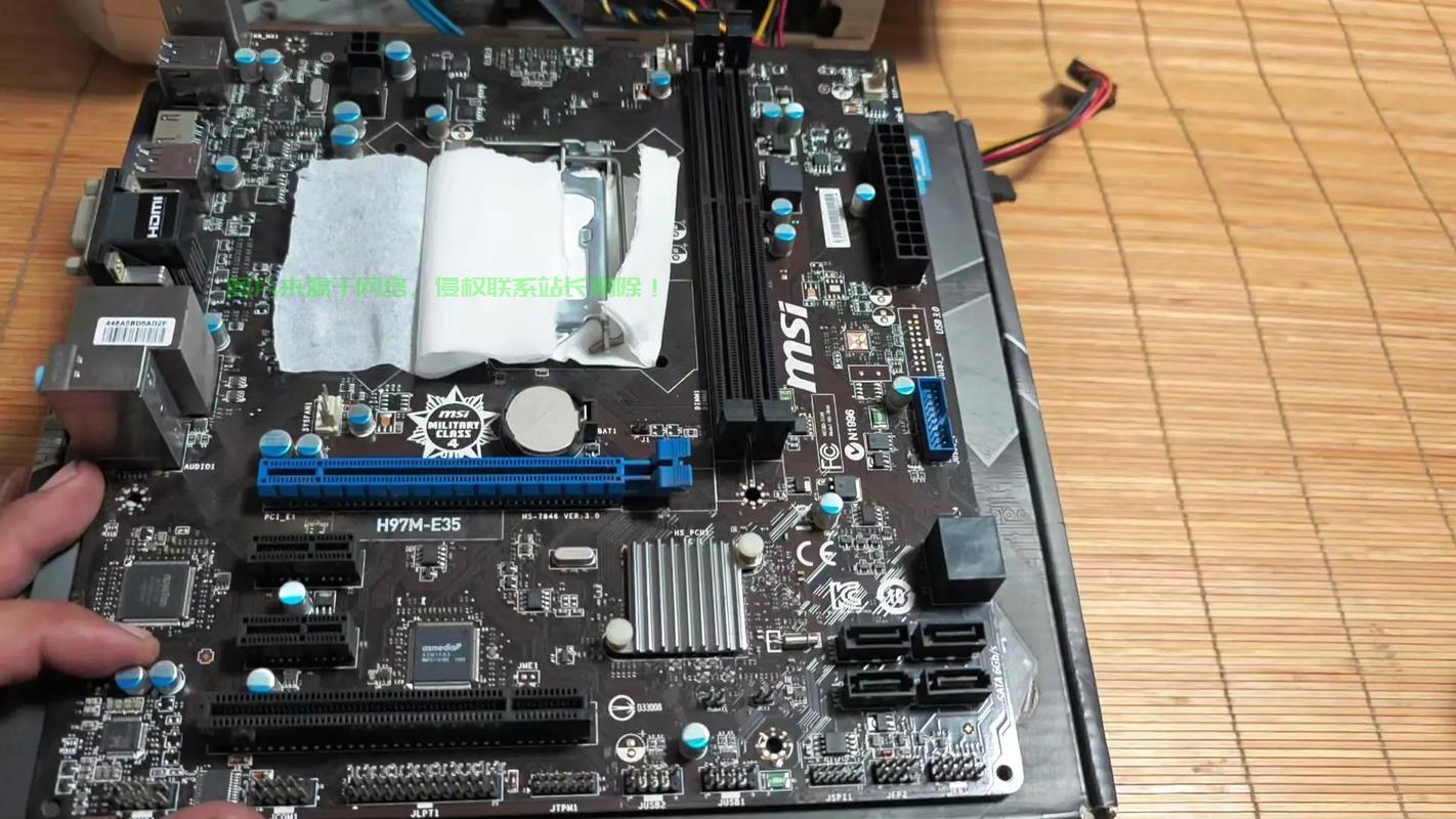 揭秘主板与CPU关系，主板并非CPU，两者究竟有何不同？ 第3张