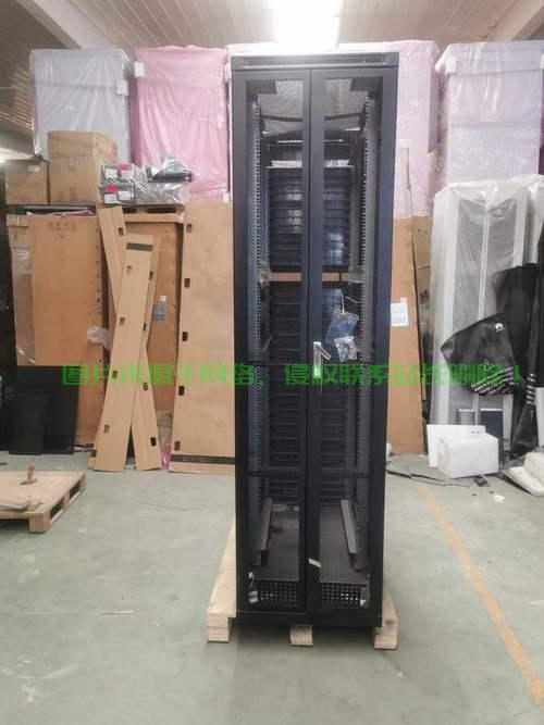 沉浸式服务器机柜怎么开? 第2张
