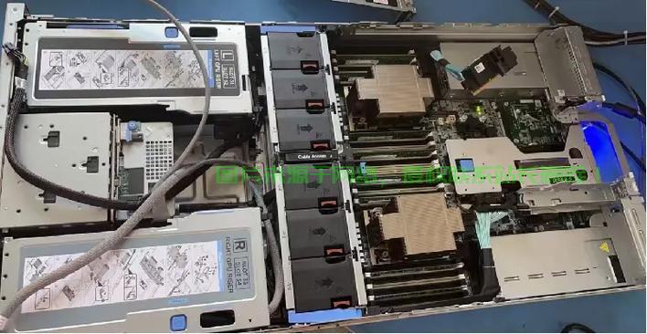 双路服务器怎么又是单核? 第1张