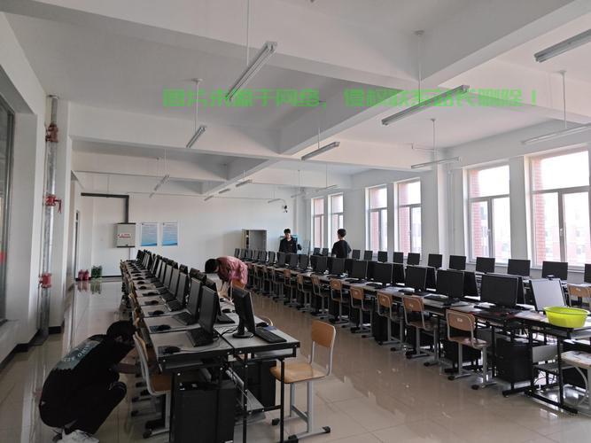 进了电脑机房会怎么样？