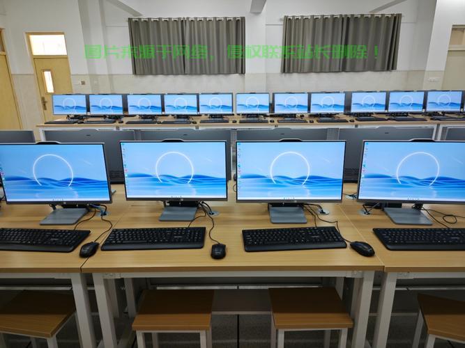 学校里的机房怎么样？