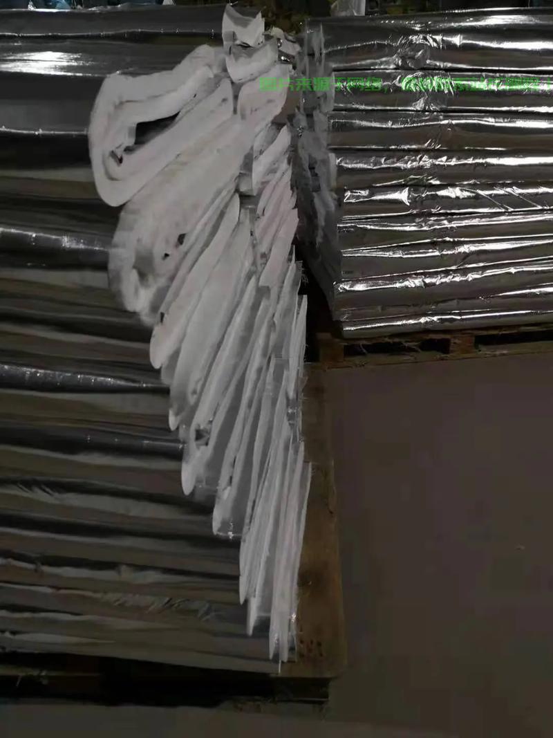 机房保温棉怎么样做成的？