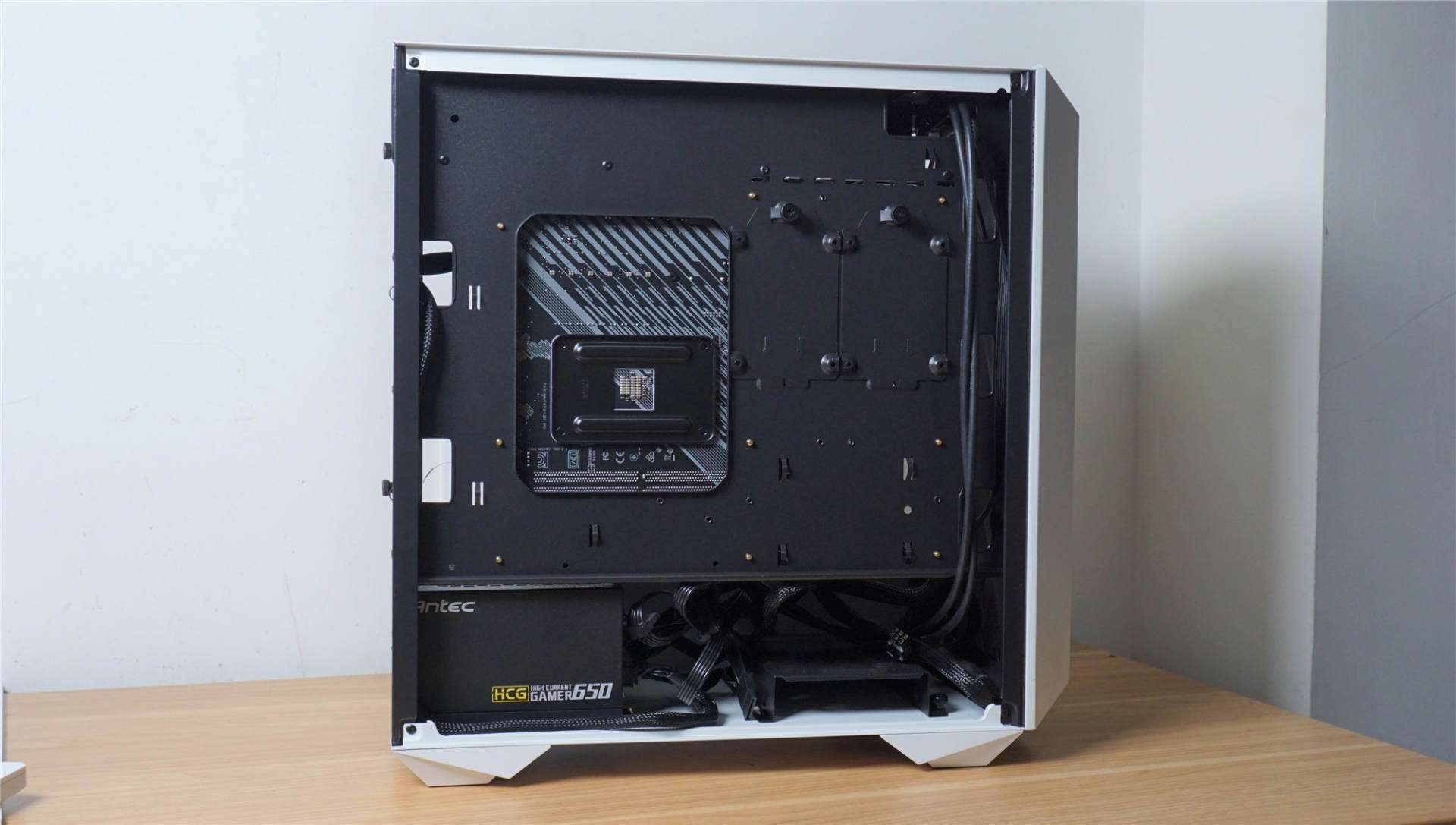 主机机箱侧盖怎么拆 - 技术分享 - 云服务器