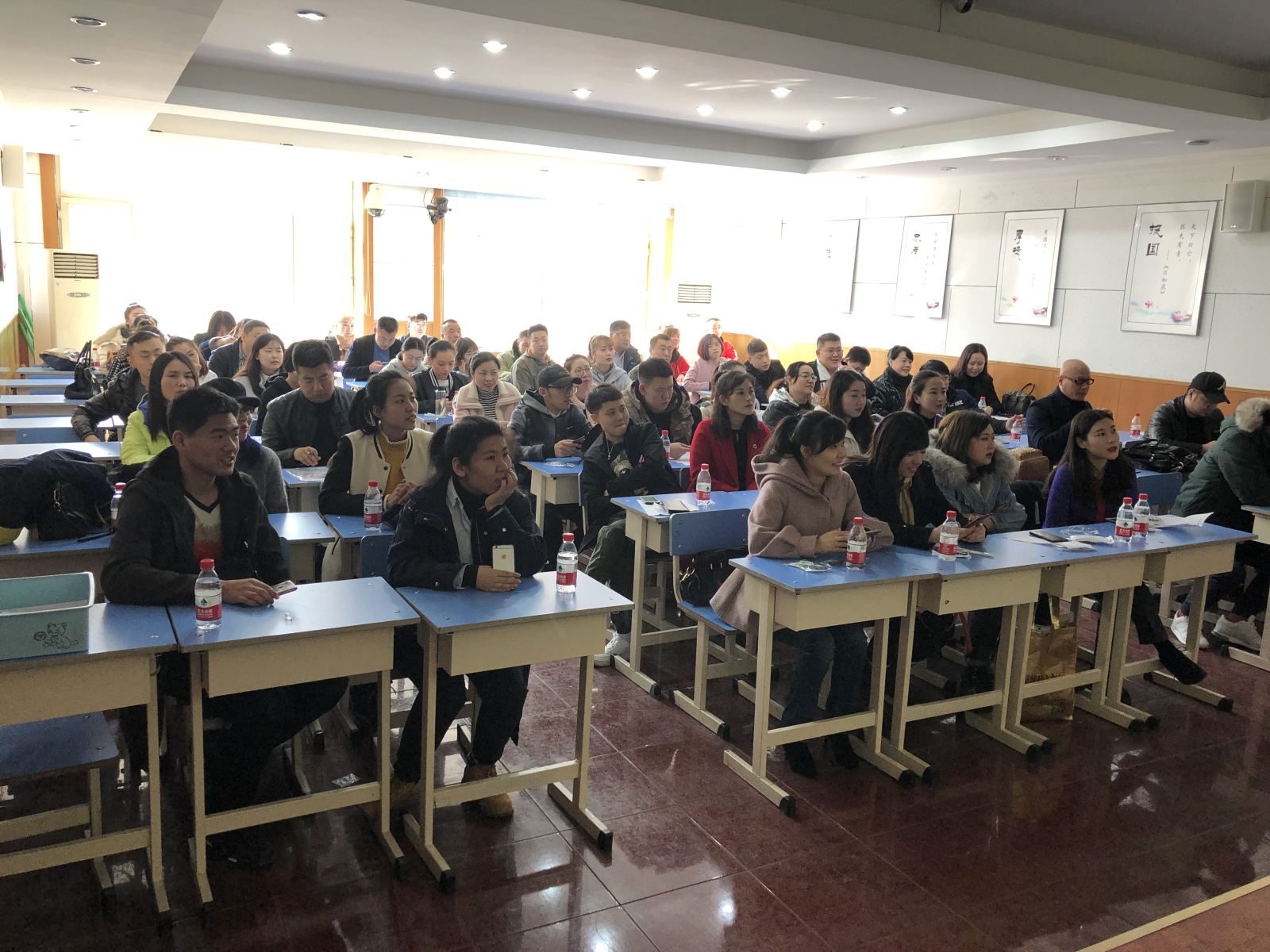 杭州开放大学机房怎么样