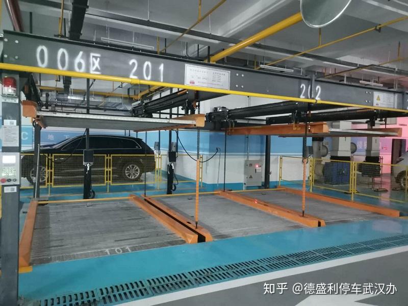 停车位旁边是机房怎么样