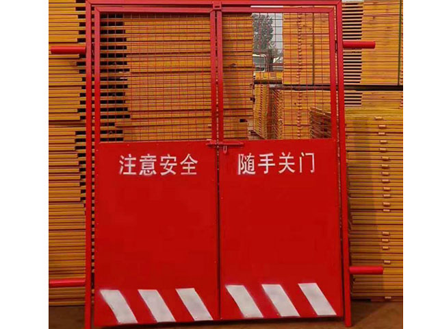 电梯机房门怎么样防盗