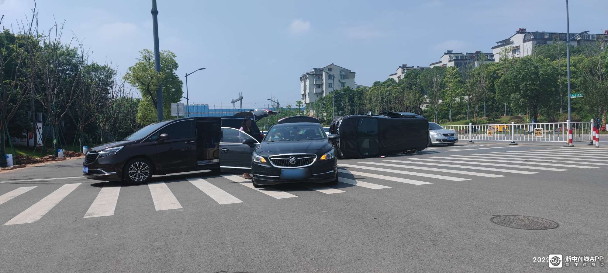 翻机房怎么样翻火车