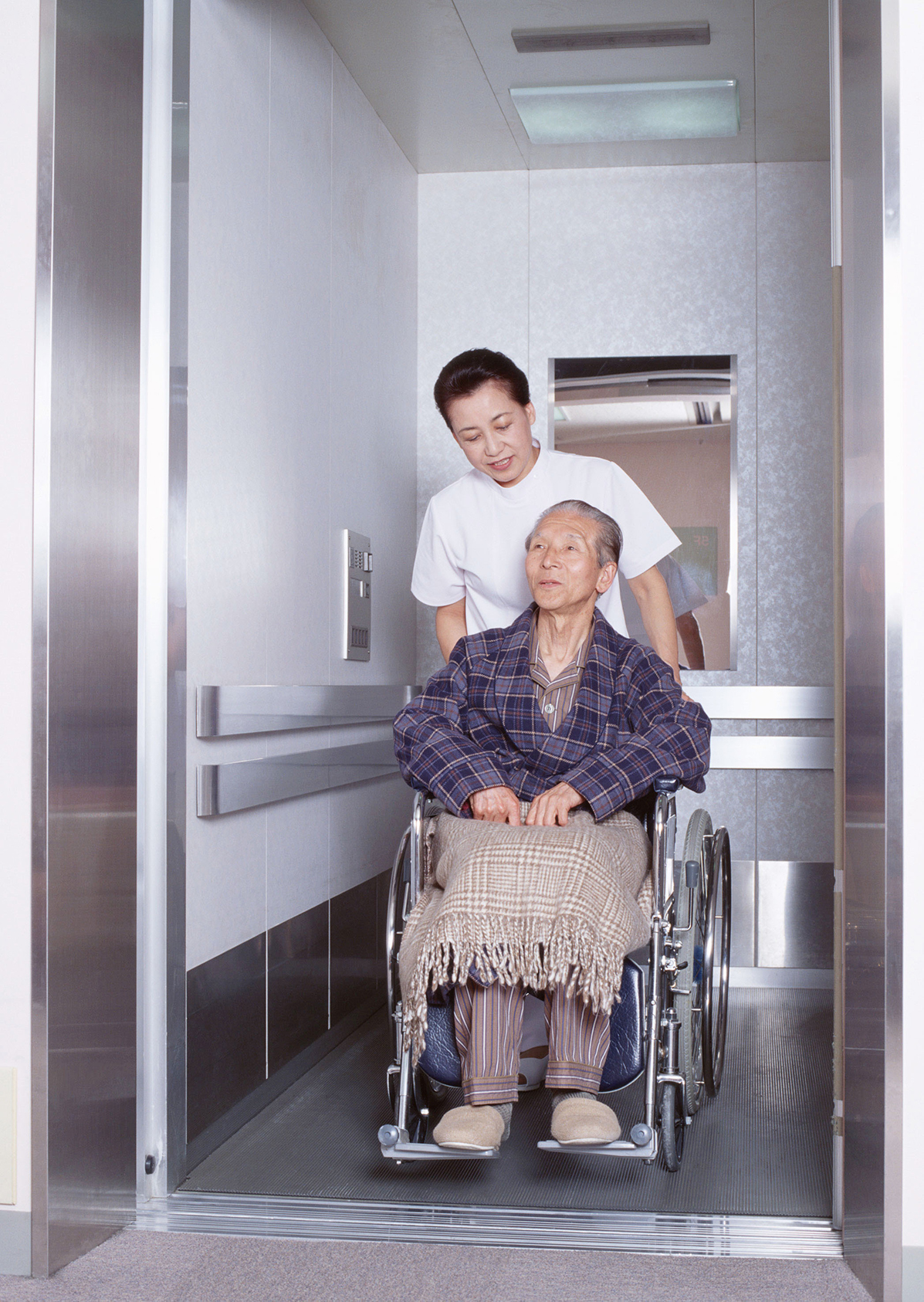 二医院的电梯机房怎么样
