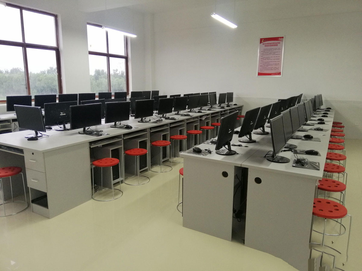 大学机房网速怎么样