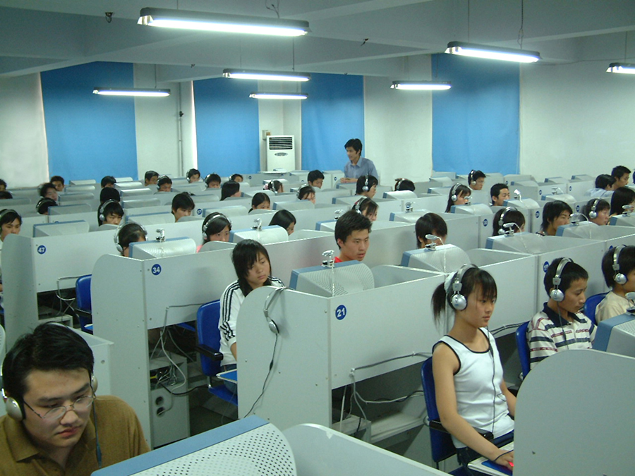 首钢工学院机房怎么样