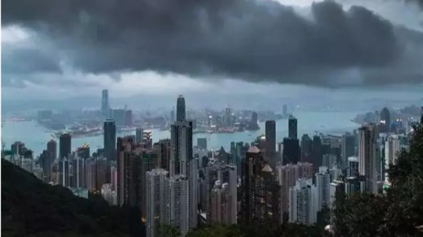 经济危机房产会怎么样