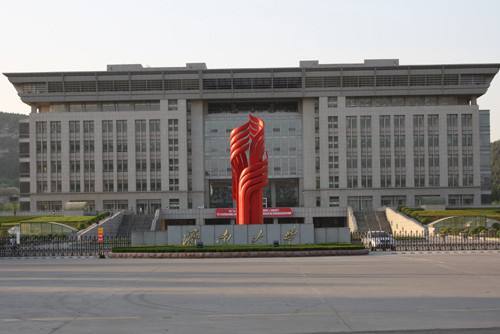 济南大学的机房怎么样
